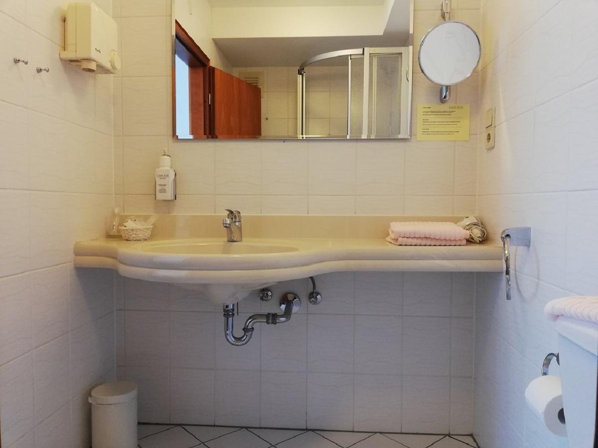 Classic Hotel Kaarst Ngoại thất bức ảnh