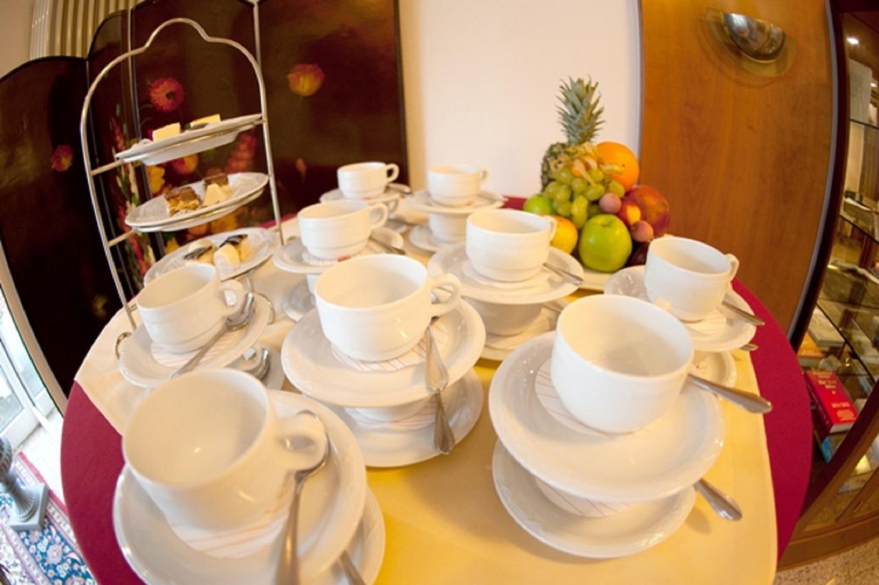 Classic Hotel Kaarst Ngoại thất bức ảnh