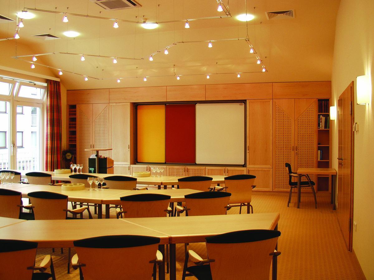 Classic Hotel Kaarst Ngoại thất bức ảnh
